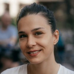 Profilbild - Simona Ivanovski